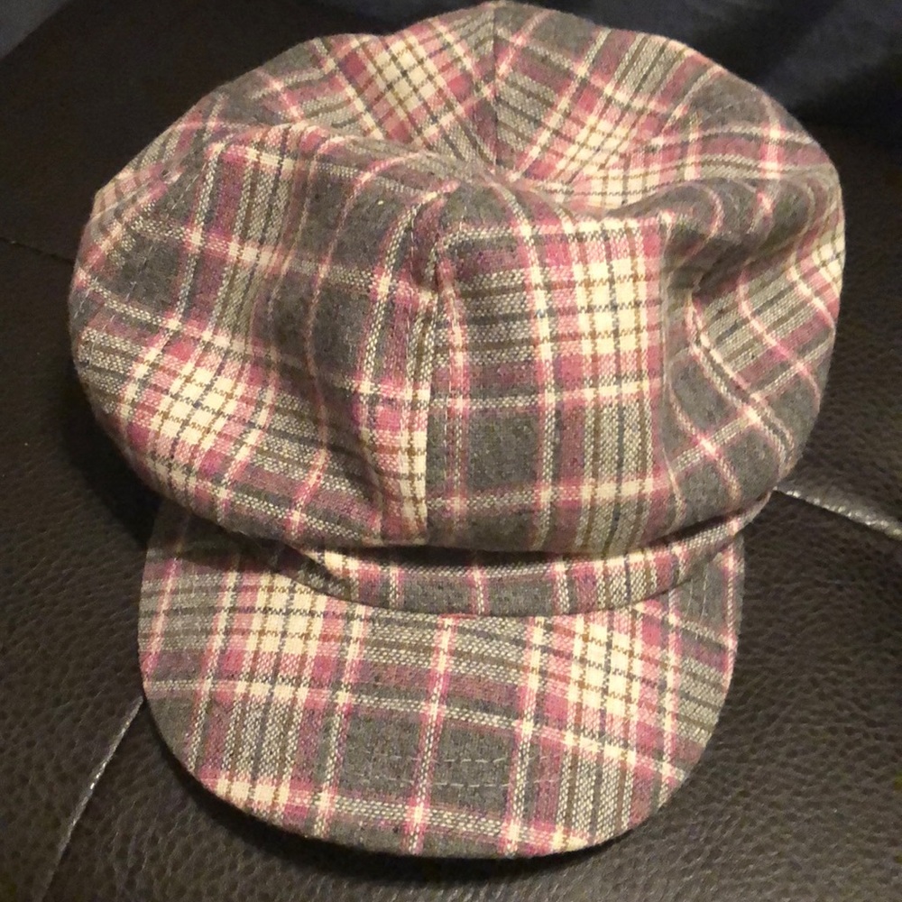 Plaid pink and gray hat